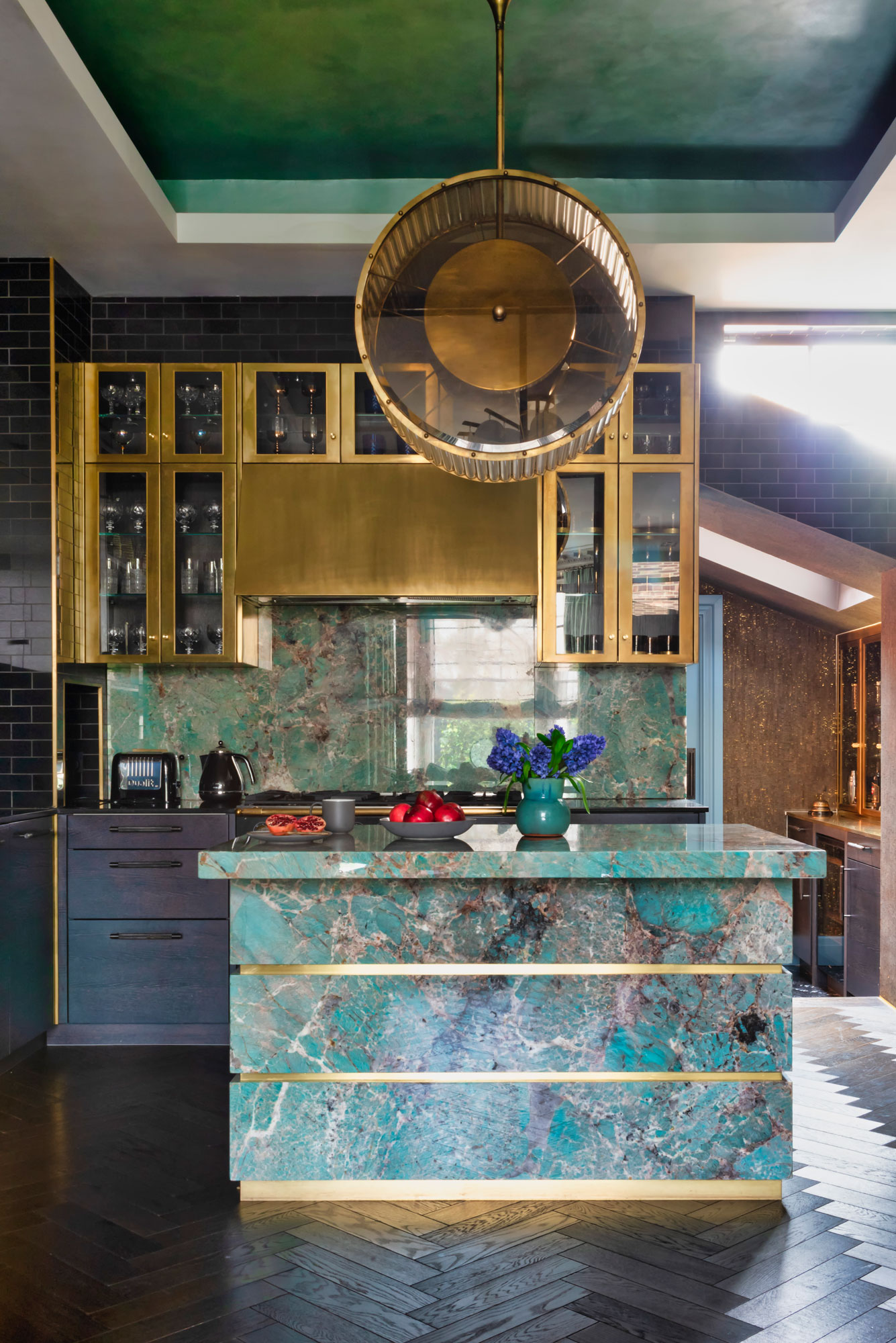 Kitchen detail - trilbey gordon interiors