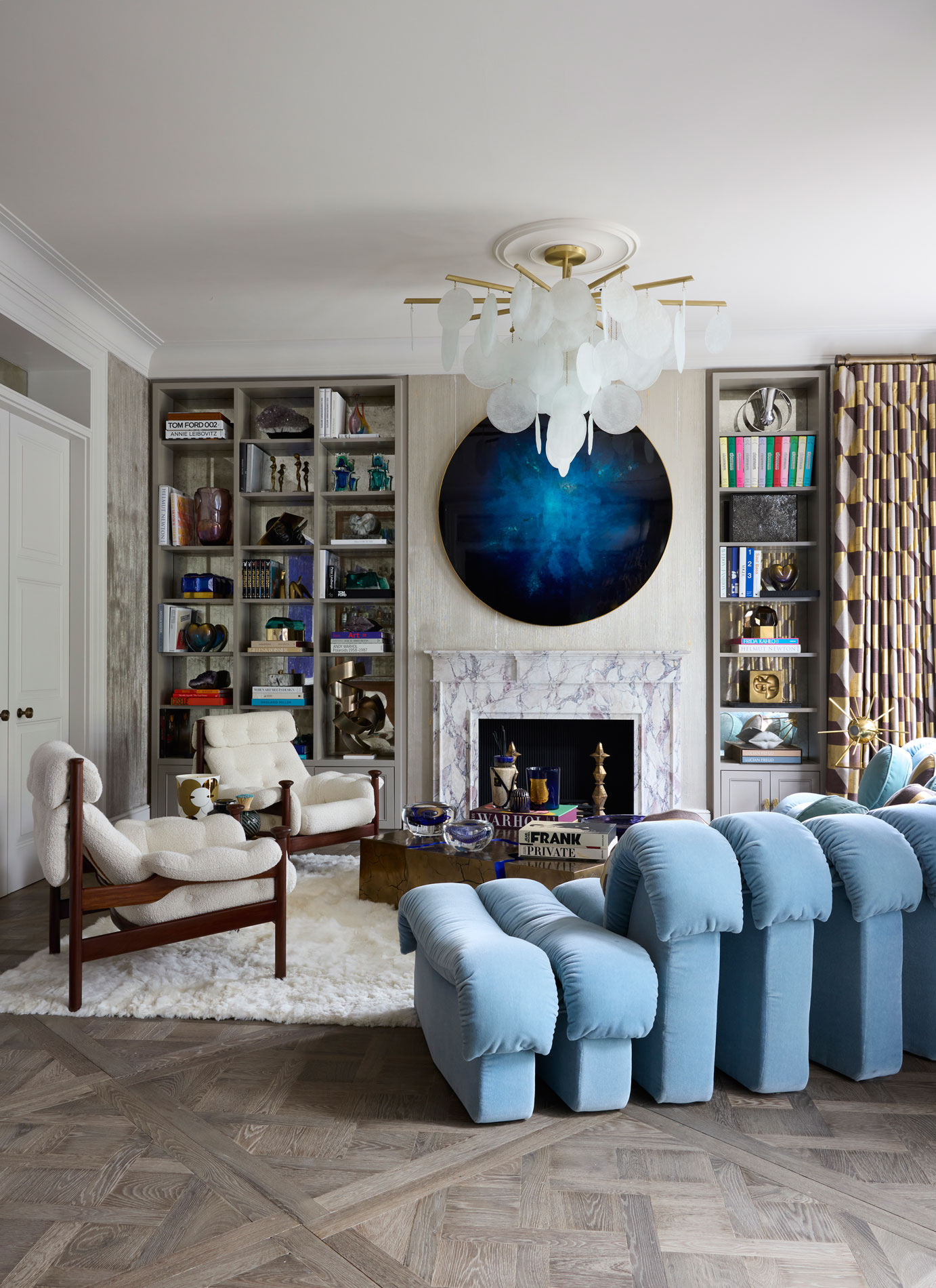 Sitting room of West London House designed by Trilbey Gordon